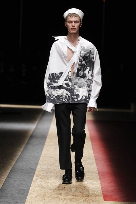 [LIVESTREAM] Prada FW'16 Menswear from Milan Fashion 